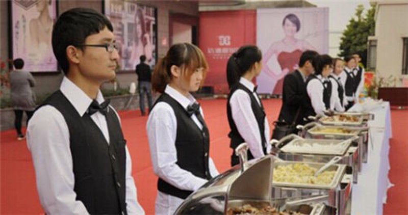 餐饮连锁加盟指南：如何快速开启创业之路